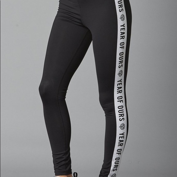 Years of Ours (YOS) Matching Workout Set (S, $255) - Picture 8 of 8